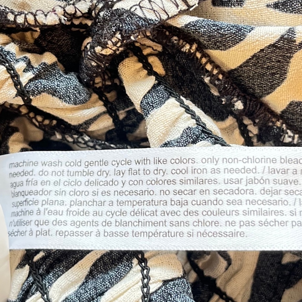 Eloquii Black Cream Zebra Print Off Shoulder Blouse Size 14/16 NWT - Picture 7 of 8